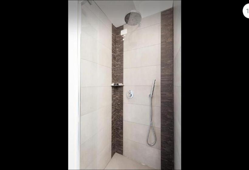 ペンション La Linea D'acqua