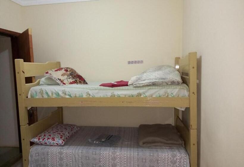 펜션 Pousada Catarina