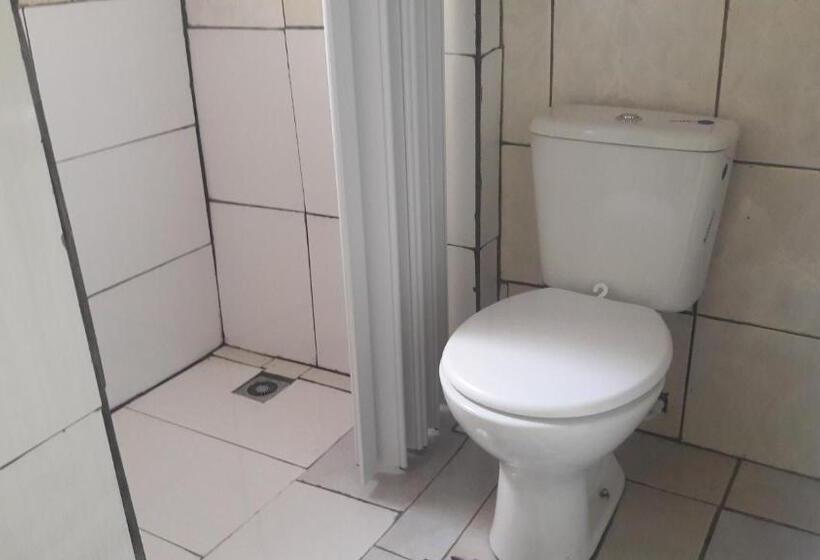 펜션 Pousada Catarina