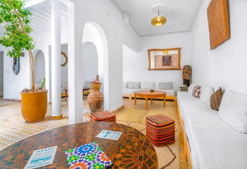 پانسیون Riad Kafila