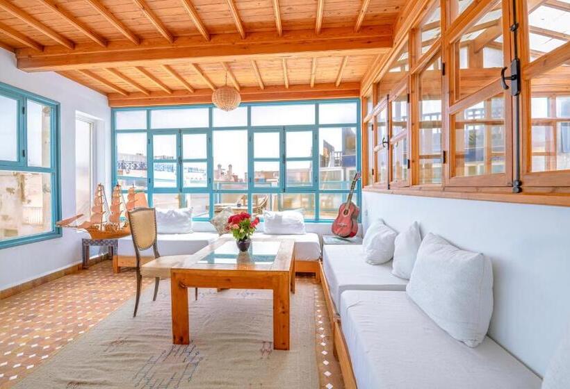 پانسیون Riad Kafila