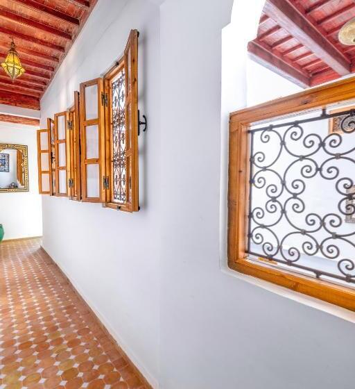 پانسیون Riad Kafila