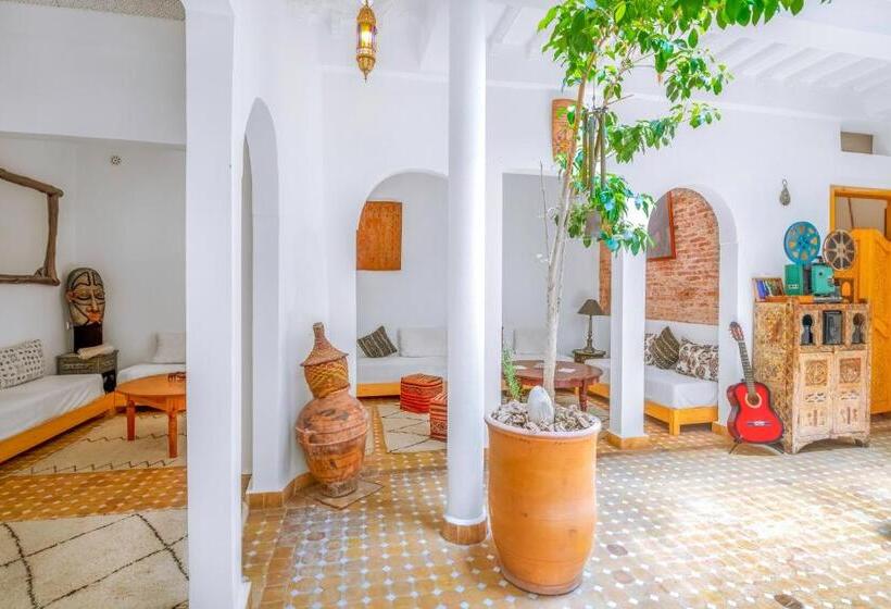 پانسیون Riad Kafila