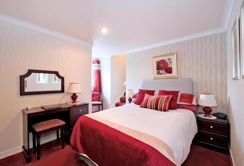 פנסיון The Jays Guest House