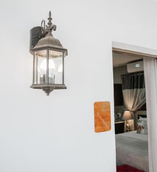 پانسیون The Symphony Guest House