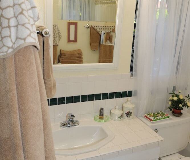 ユースホステル The Giraffe