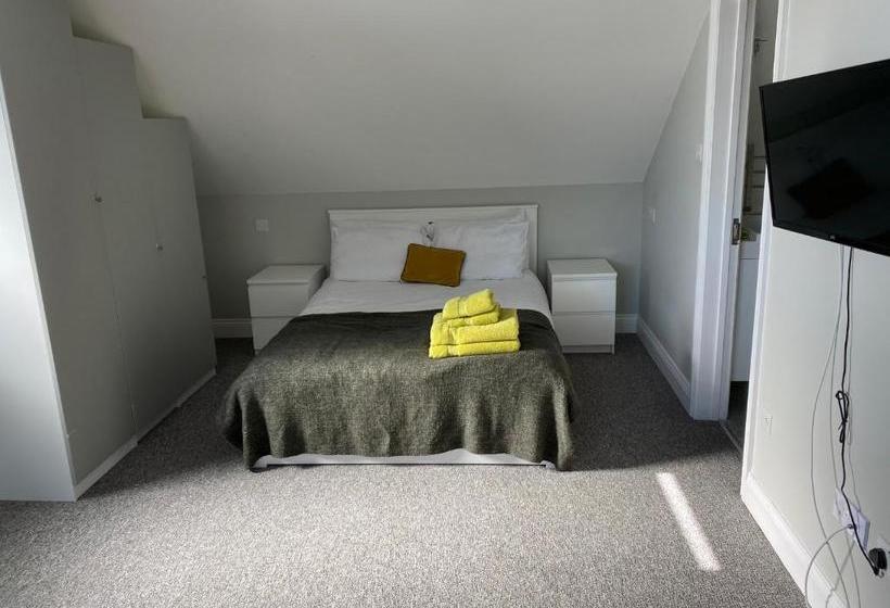 Apartments On The Park