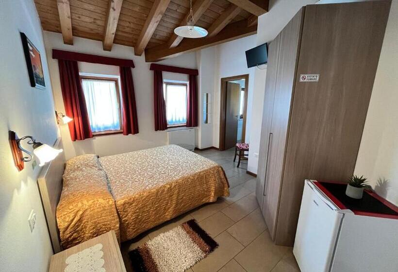 Отель Agriturismo E Alloggi Luis Gianni