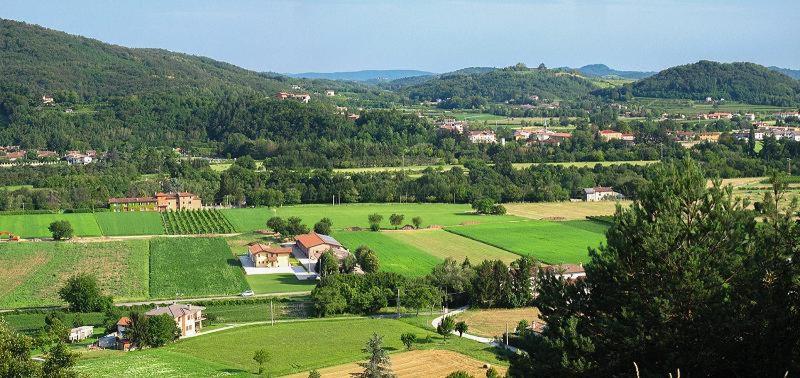 Отель Agriturismo E Alloggi Luis Gianni