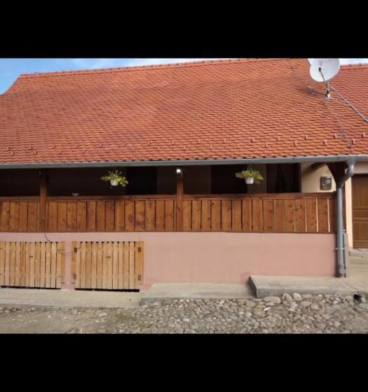 בית מלון כפרי Casa Saseasca