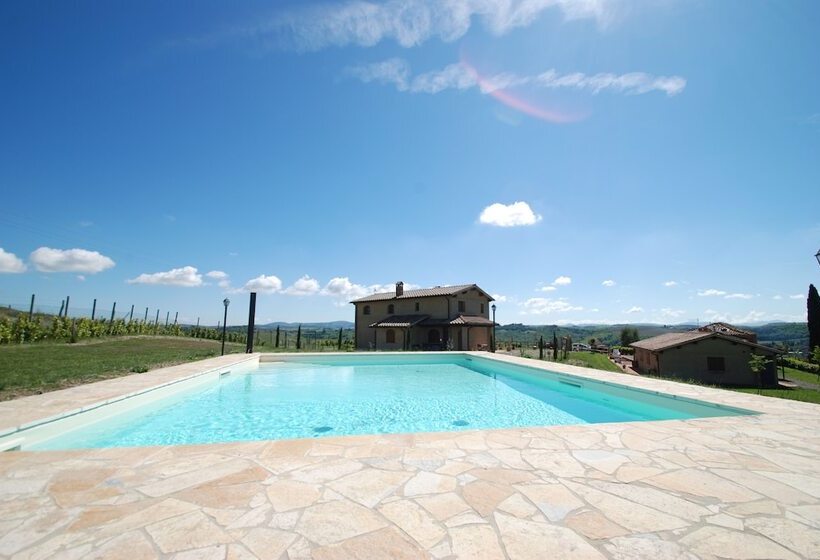 בית מלון כפרי Podere Torricella