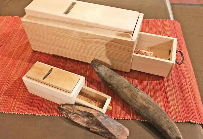 ペンション百万本のバラ A Million Roses