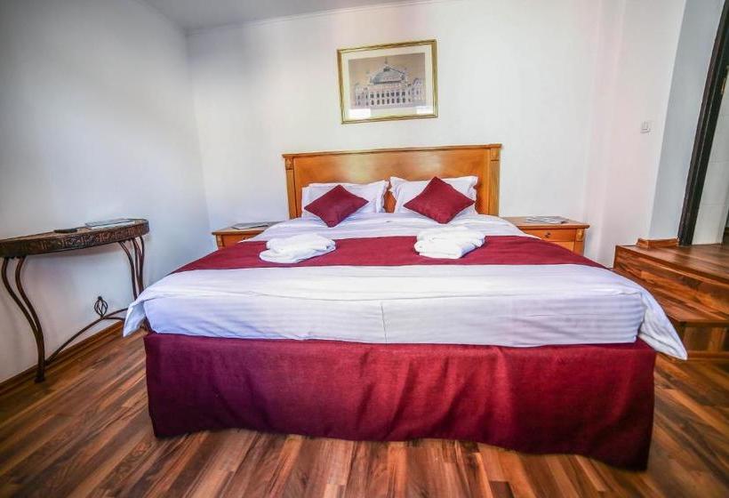 پانسیون Bliss Residence  Parliament