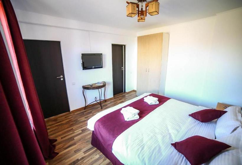 پانسیون Bliss Residence  Parliament