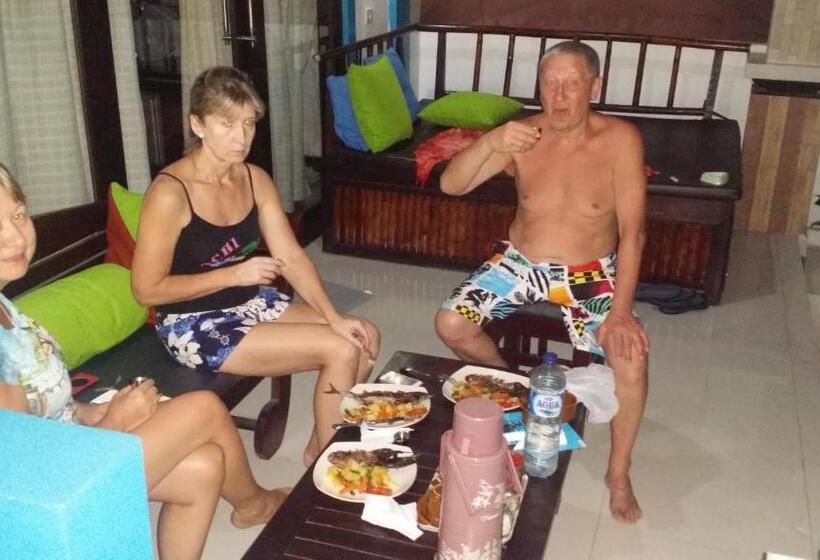 פנסיון De Adema Guesthouse