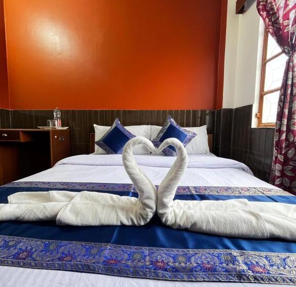 بنسيون Family Guest House