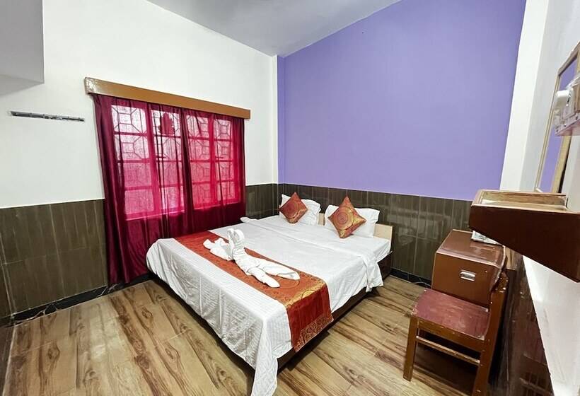 بنسيون Family Guest House