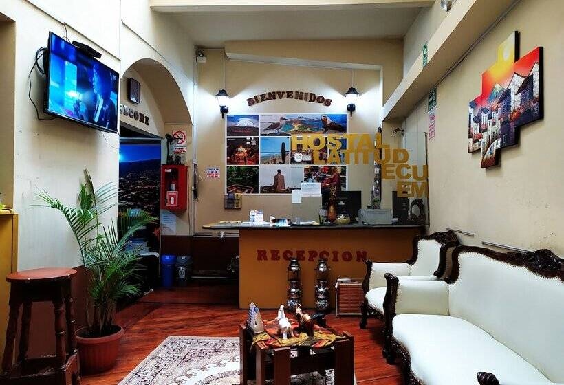 Пансион Hostal Latitud Ecuem