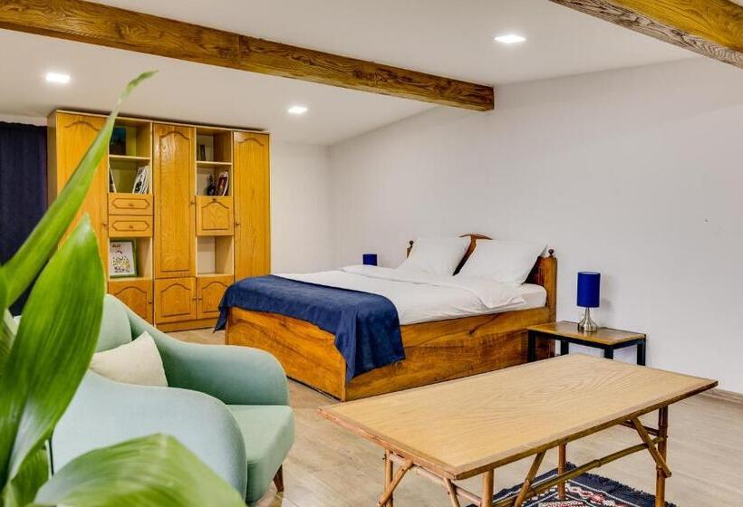 پانسیون Isev Kvareli