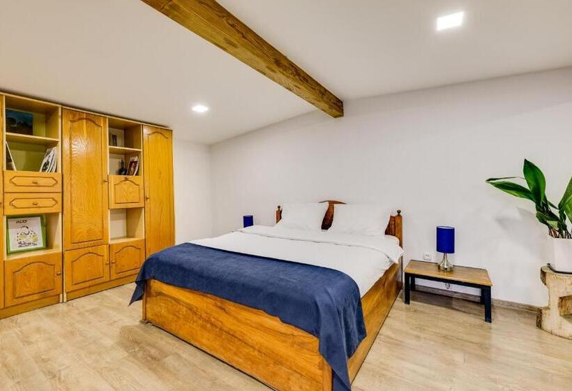 پانسیون Isev Kvareli