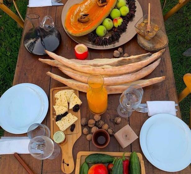 پانسیون Isev Kvareli