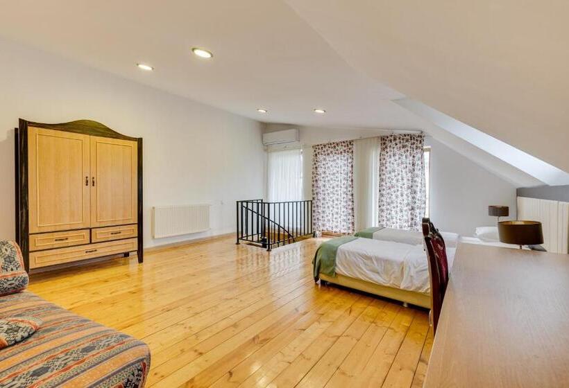 پانسیون Isev Kvareli