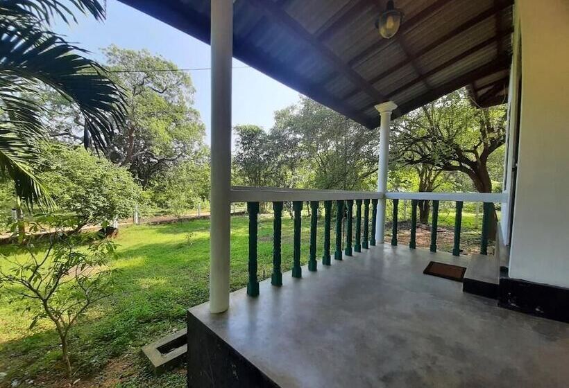 ペンション Katagamuwa Rest