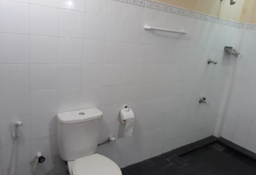 ペンション Katagamuwa Rest