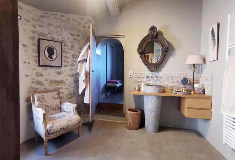 민박 Le Petit Chateau