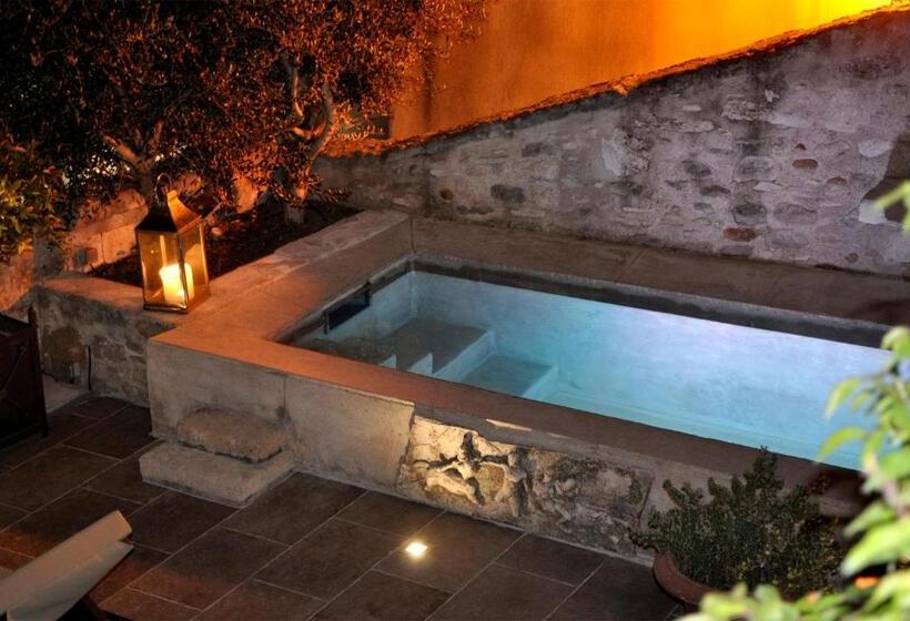 민박 Le Petit Chateau