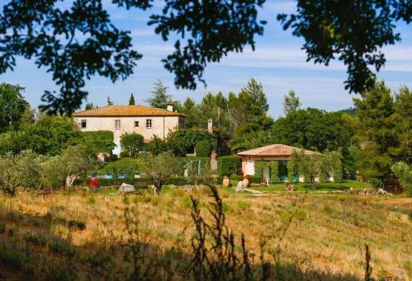 هتل Il Poggio Di Teo