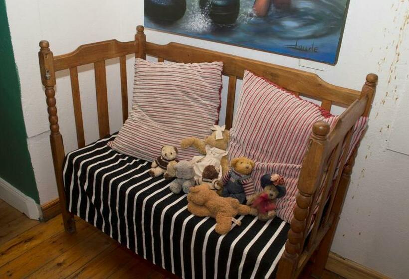 פנסיון Die Dorpshuis