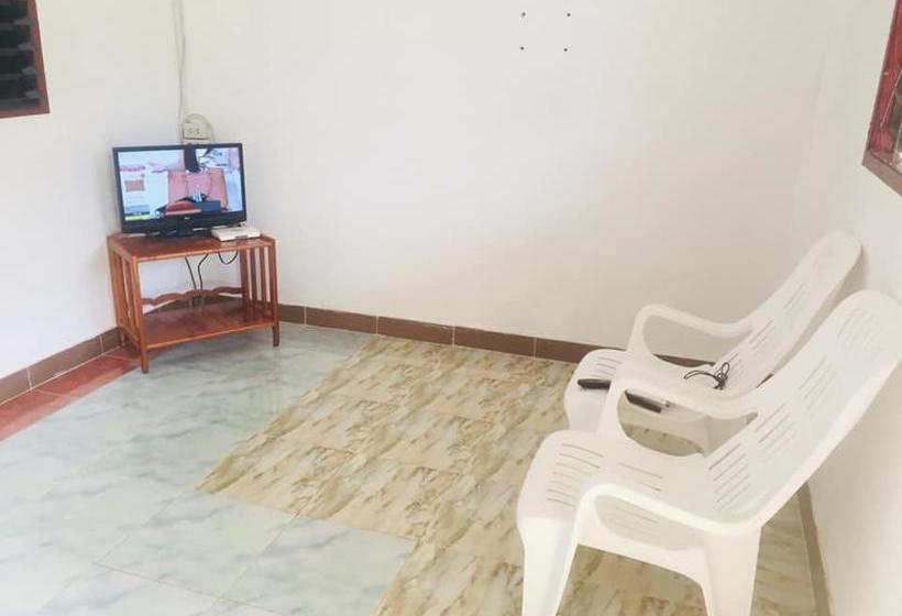 펜션 Plaifon & Tonnaw House