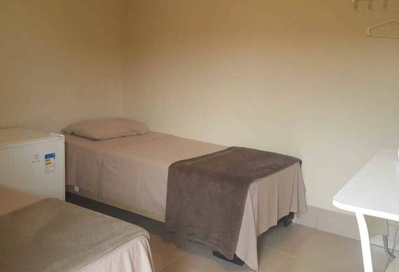 펜션 Pousada Marra