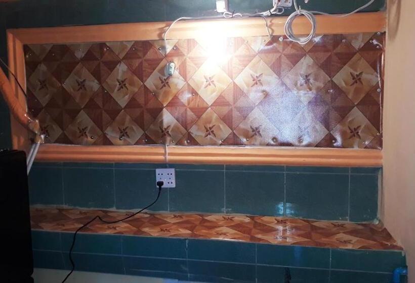 פנסיון Vanny's Peaceful Guesthouse