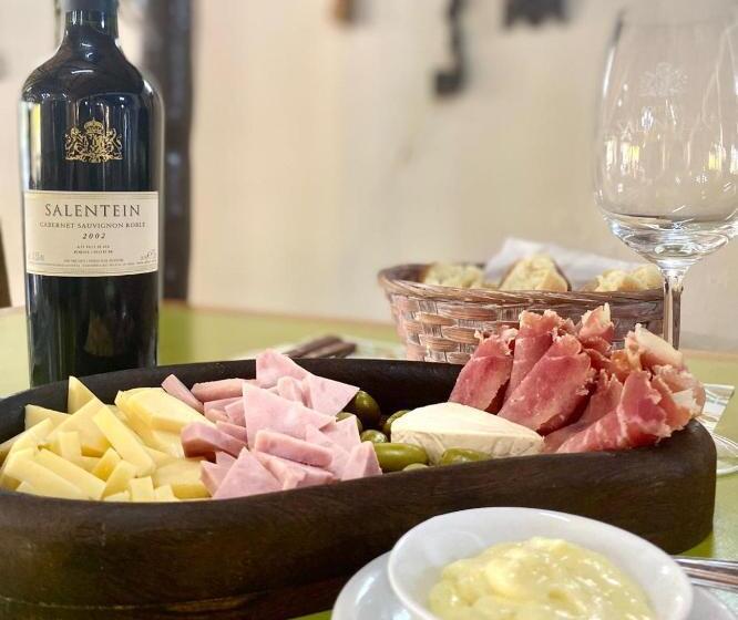 Общежитие Don Romulo