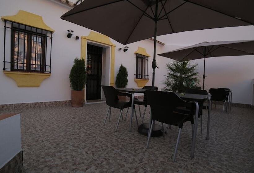 Общежитие La Jarana Casa