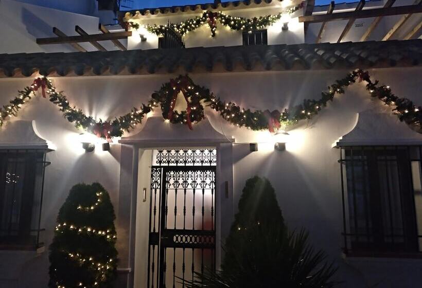 Общежитие La Jarana Casa