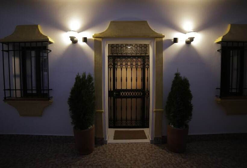 Общежитие La Jarana Casa