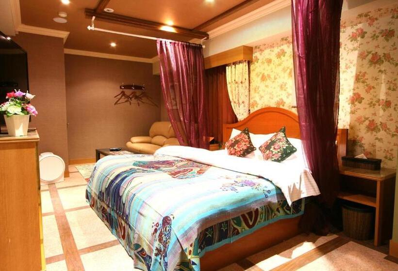 فندق Aura Seki Inter