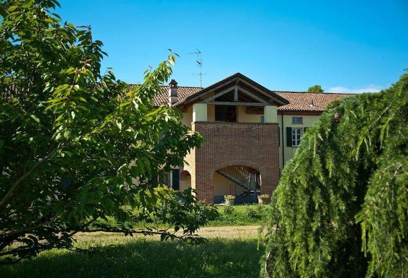 בית מלון כפרי Cascina San Giorgio