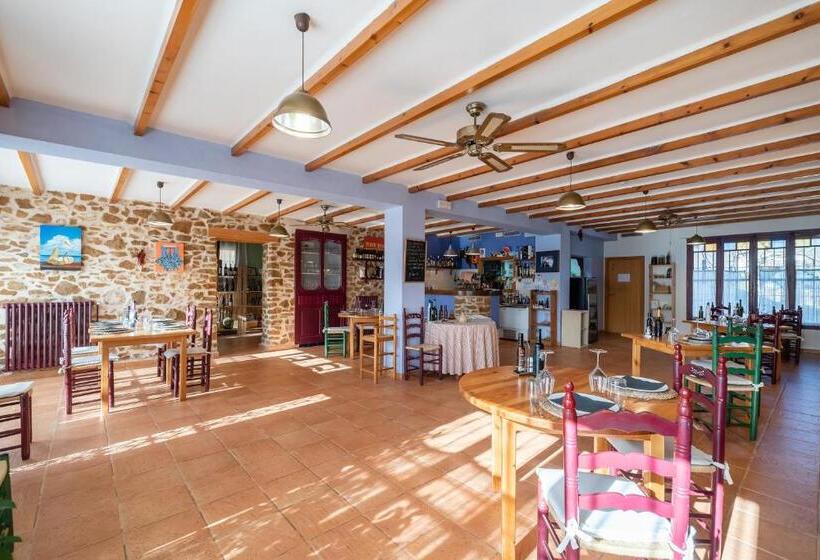 Hotel Pou De Beca Allotjaments I Agroturisme