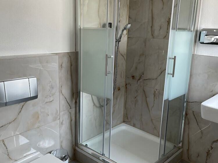 ホテル & Restaurant Bella Italia