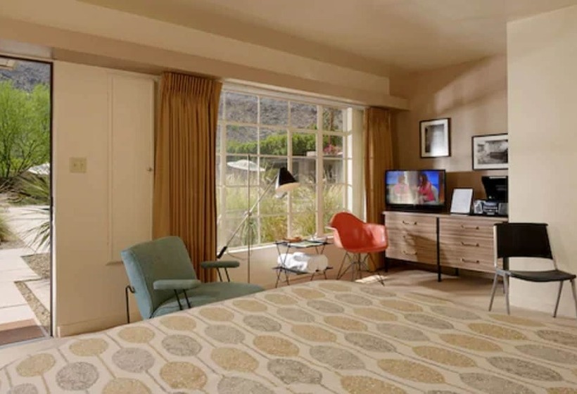 בית מלון כפרי The Hideaway  21 And Over