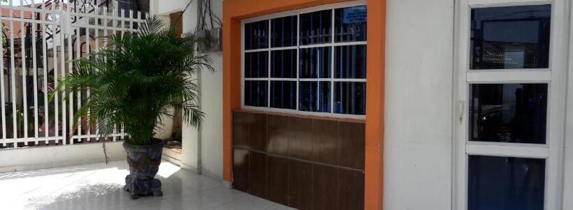 هتل Torres Del Parque No3