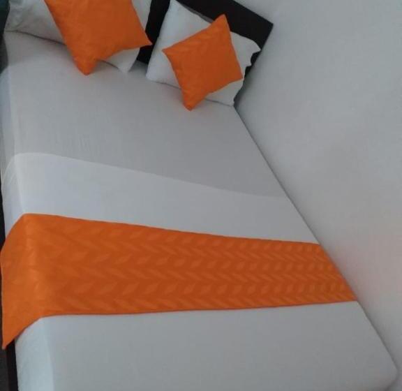 هتل Torres Del Parque No3