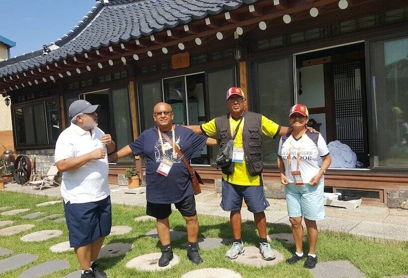 פנסיון Dasomchae Hanok Stay