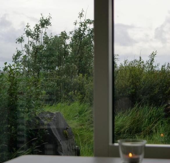 پانسیون Fagrabrekka Guesthouse