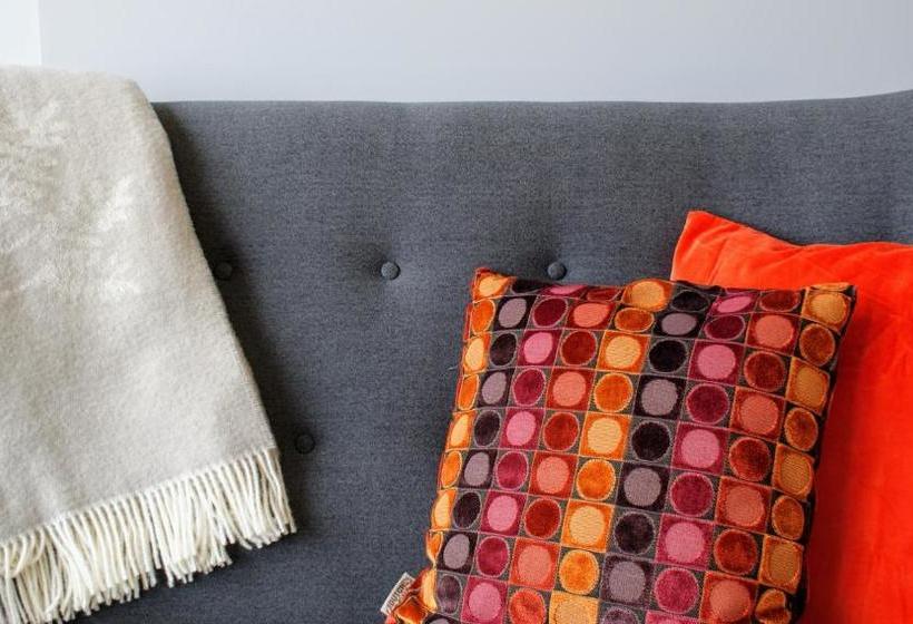 پانسیون Fagrabrekka Guesthouse