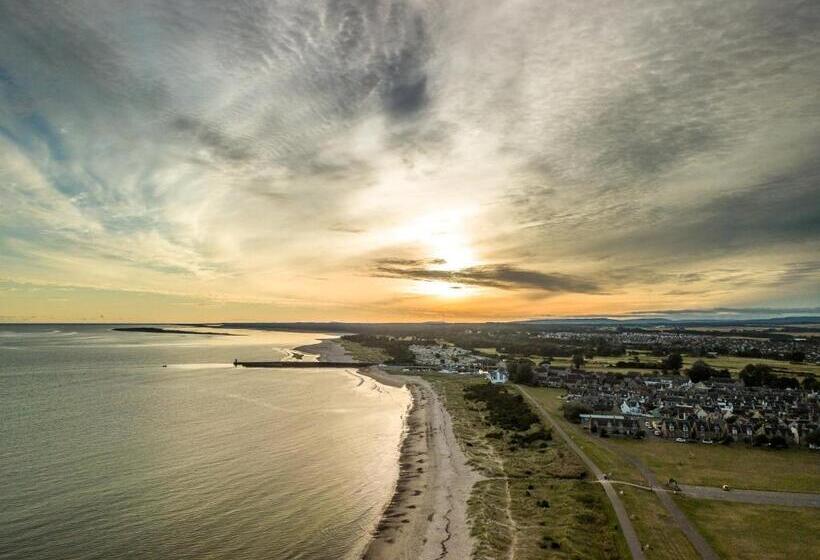 Пансион Greenlawns